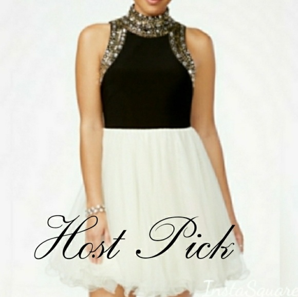 Blondie Nites Dresses & Skirts - *HP*! Blondie Nites NWT Dress